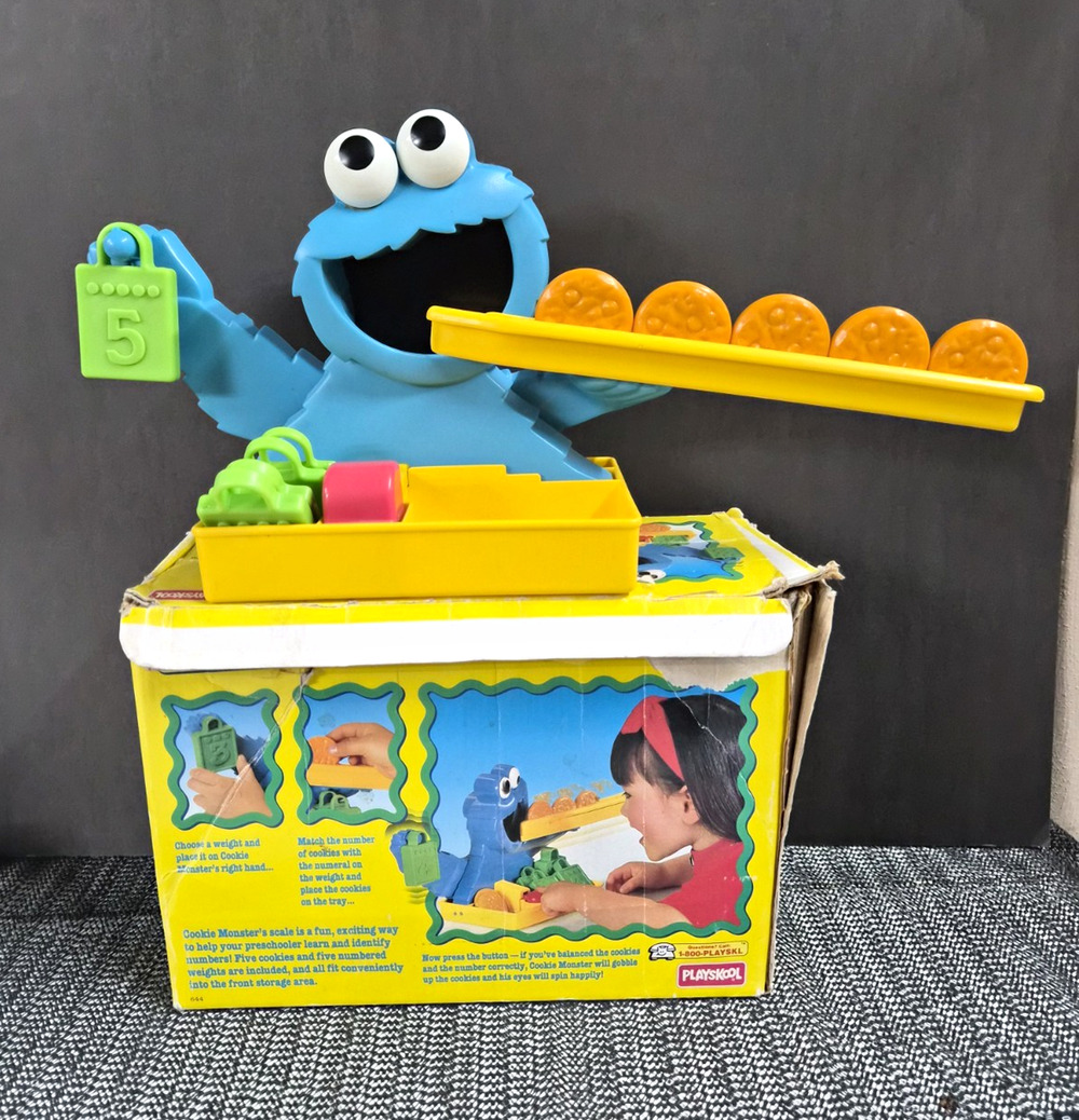Playskool Sesame Street Cookie Scale Counting & Matching Toy Cookie Monster 1991